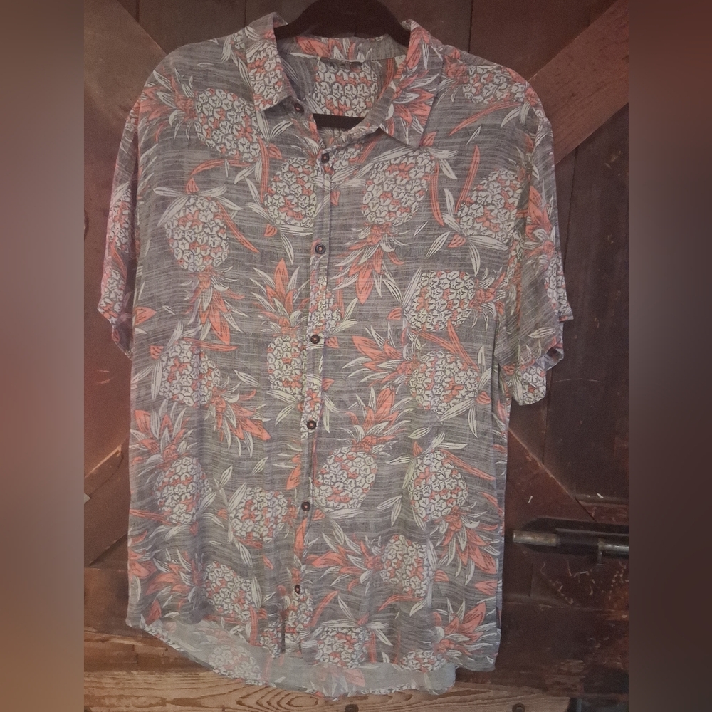 Depart West Floral Gray and Peach Men's Shirt Xl